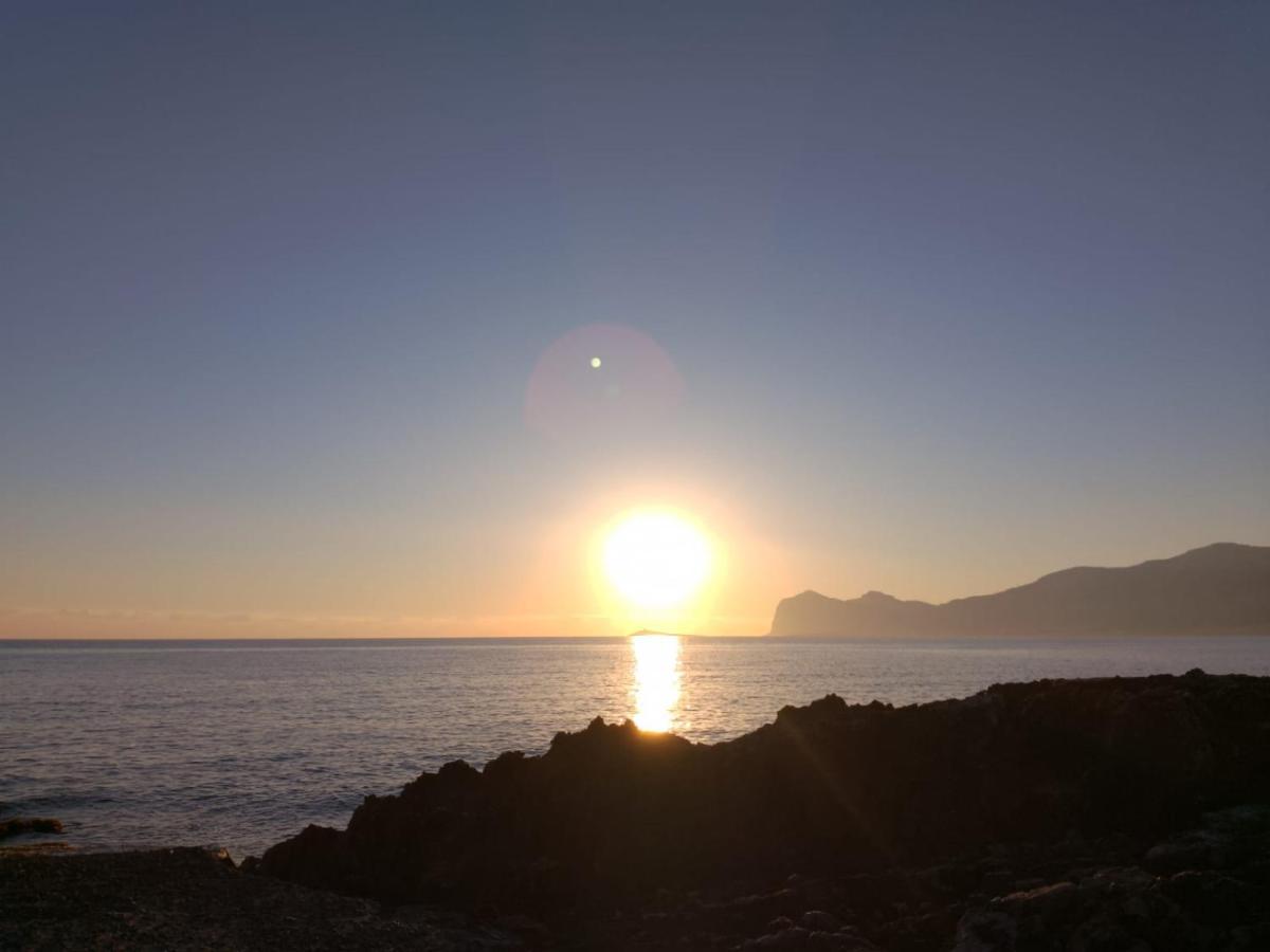 Amecasa - Casa Vacanze Sicilia Carini Eksteriør billede